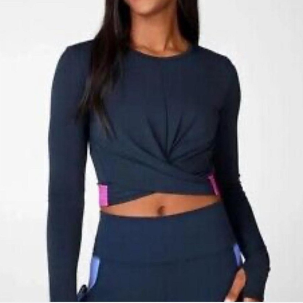Fabletics Eco-Conscious Front Twist L/S Top